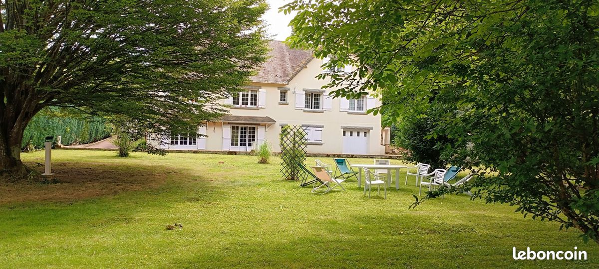 Maison 7 pièces 370 m² · à La Ferté-sous-Jouarre · 370 m² · 675 000 €