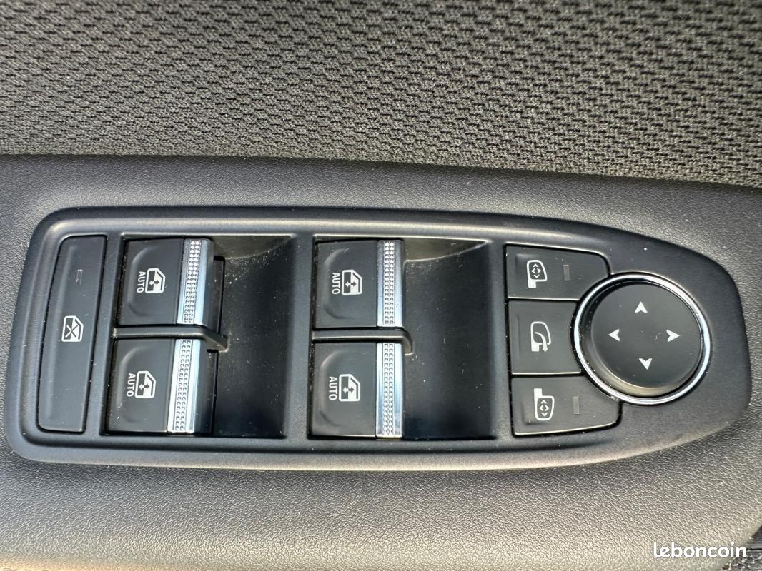 Renault Symbioz E-Tech full hybrid 145 Iconic (image 11)