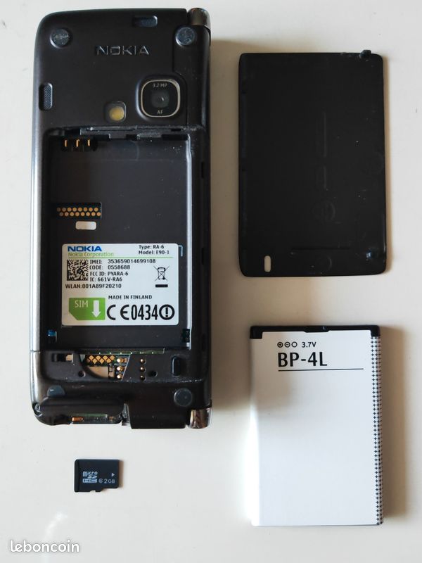 Nokia E90 (image 10)