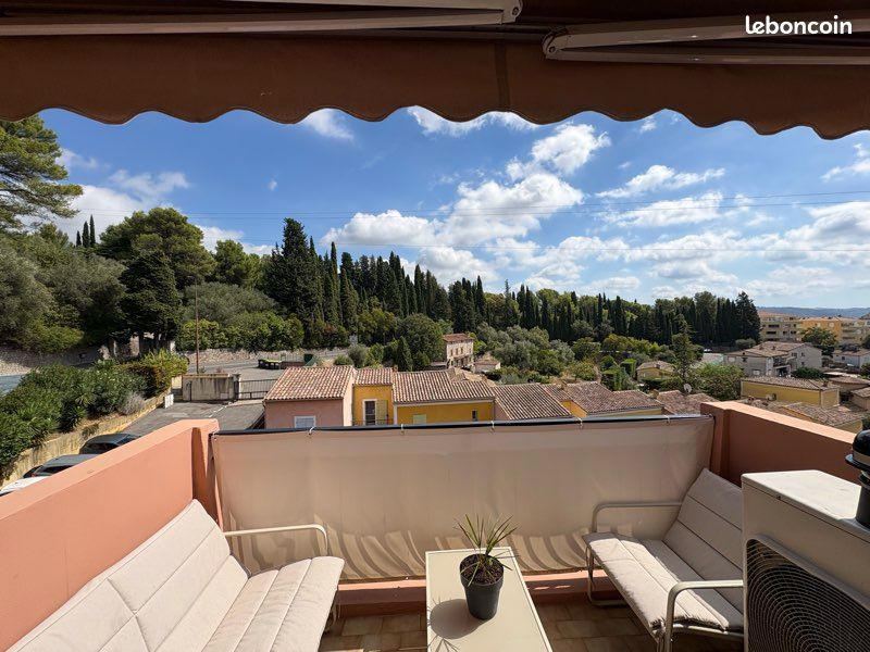 Appartement 3 pièces 64 m² · à Grasse · 64 m² · 215 000 €