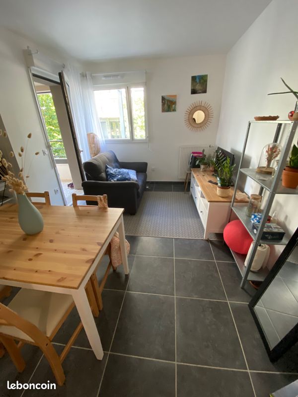Appartement 1 pièce 32 m² · à Bordeaux · 32 m² · 700 €