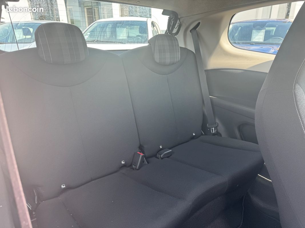 Peugeot 108 active 1.0 vti 70 ch bvm5 (image 8)