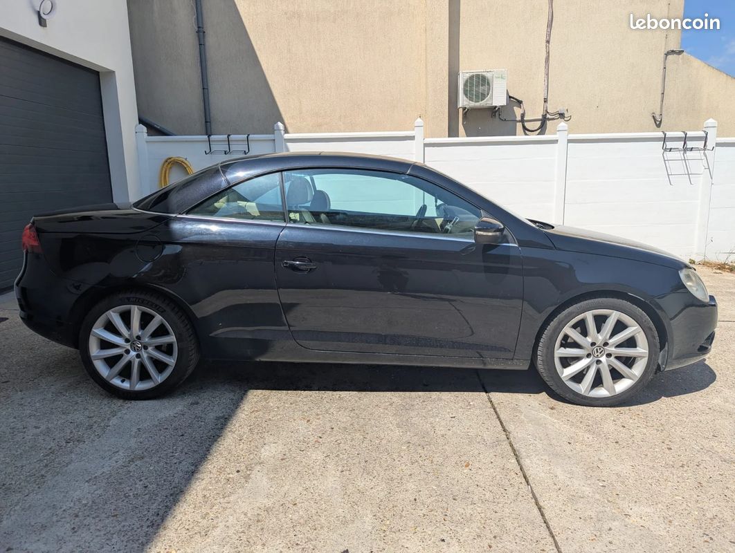 VOLKSWAGEN EOS 2.0 16S TDI 140 CR FAP Carat Toit Ouvrant/ Sièges Chauffant (image 4)