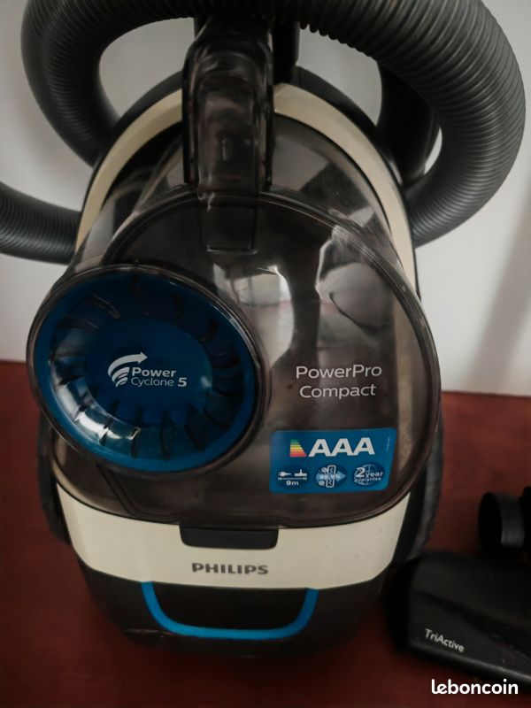 Aspirateur Philips power pro compact (image 1)