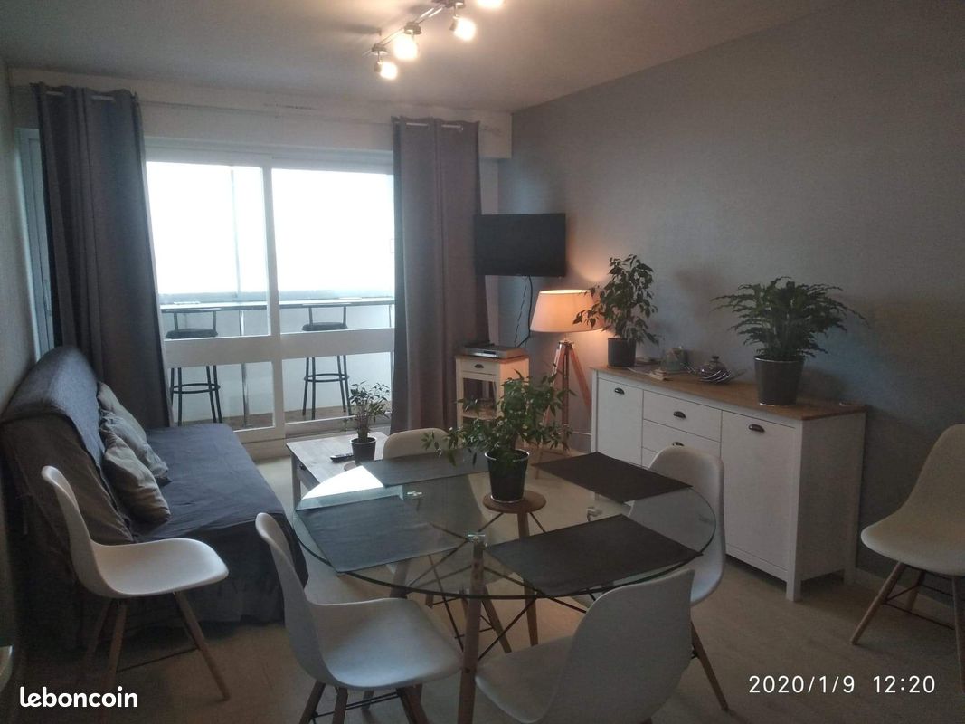Appartement à Vendre Les Mouettes St Hilaire de riez Particulier Appartement T2 face à la mer Saint Hilaire de Riez - Locations & Gîtes