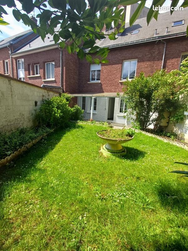 Maison 95 m² · à Amiens · 95 m² · 925 €/mois
