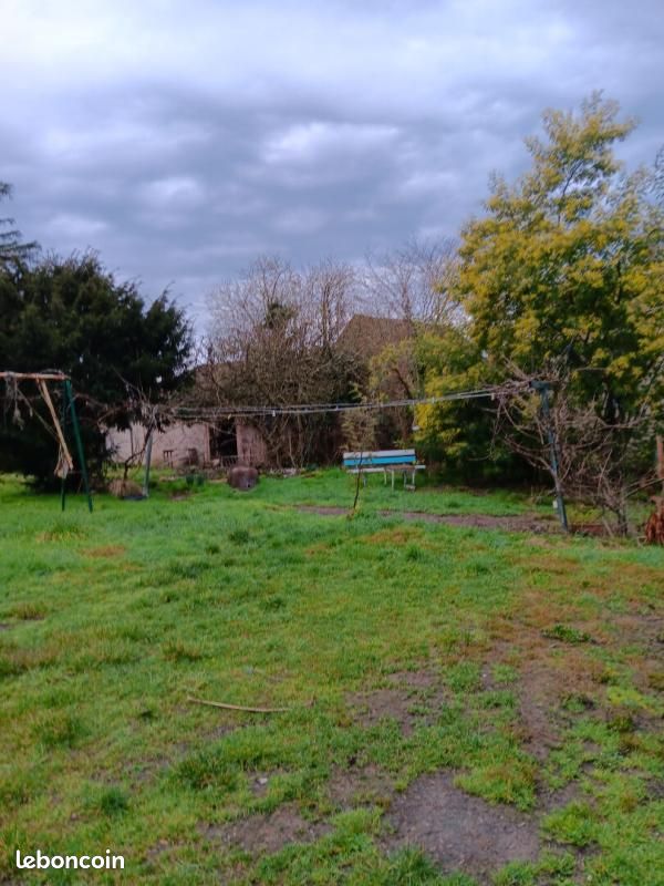 Terrain 838 m² Montpon Menesterol · à Montpon-Ménestérol · 29 500 €