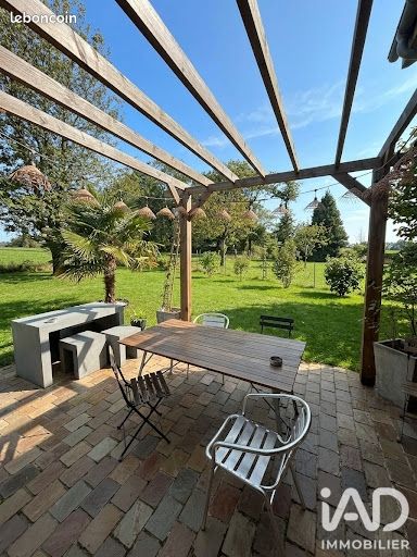 Maison 6 pièces 106 m² · à Saint-Sauveur-d'Émalleville · 106 m² · 289 000 €
