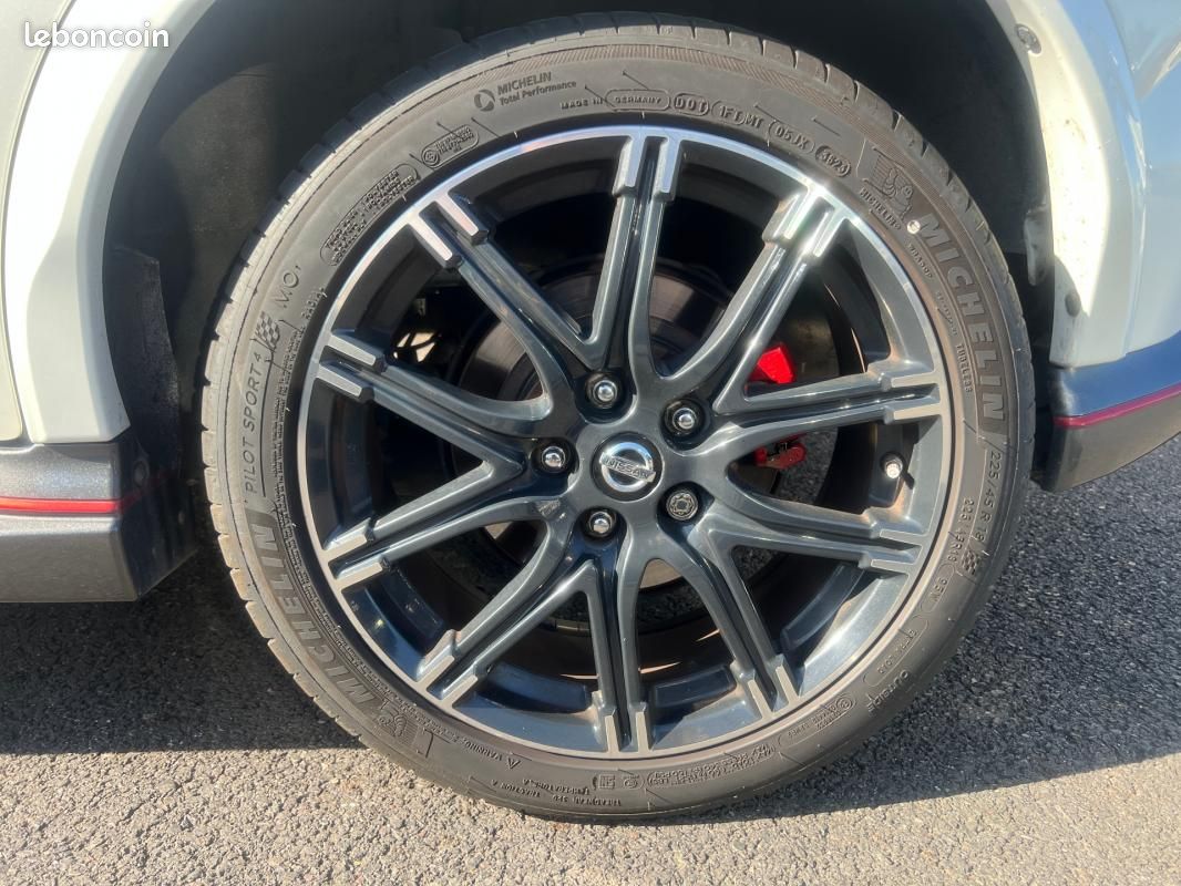 Nissan Juke Nismo RS 1.6 DIG-T 218 - FULL Options* Recaro* Parfait état (image 35)