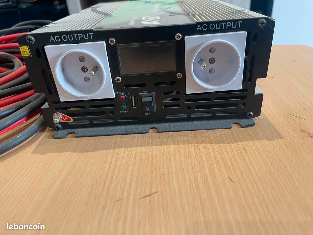 Convertisseur Pur Sinus 24V 2000W + USB 5V (image 1)