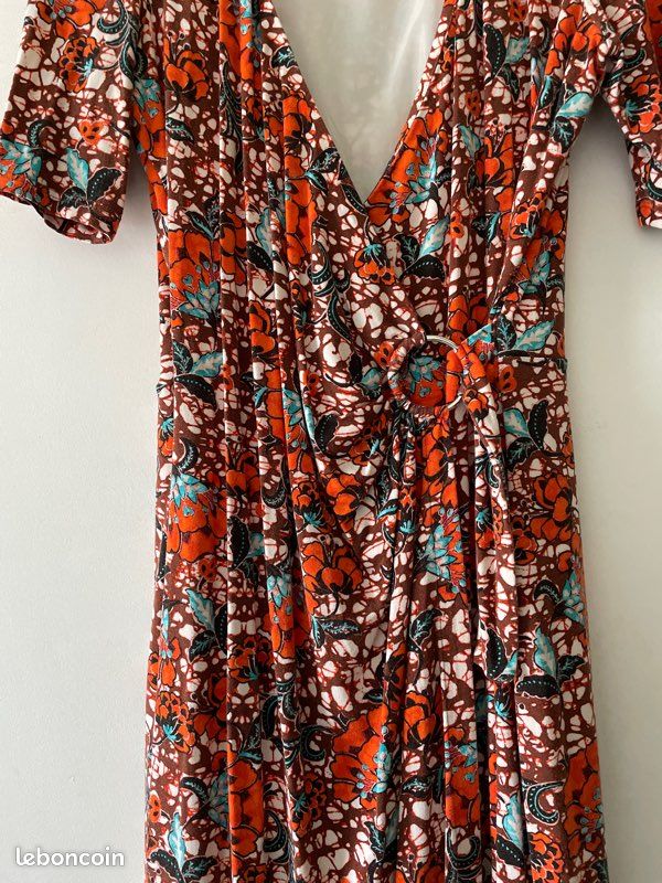 Robe D'été Fleurie Blanche Et Colorée - Taille 36/38 - 100% Viscose - Neuve