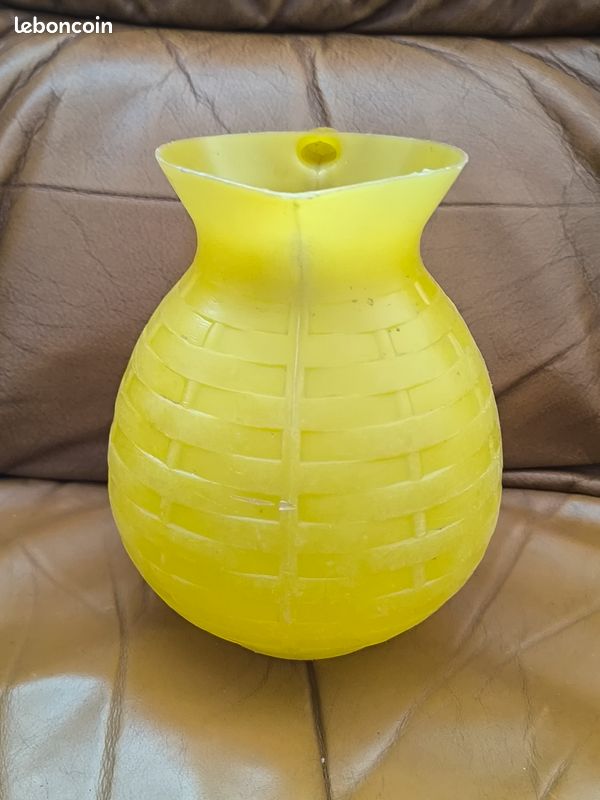 Carafe a eau vintage en plastique (image 3)