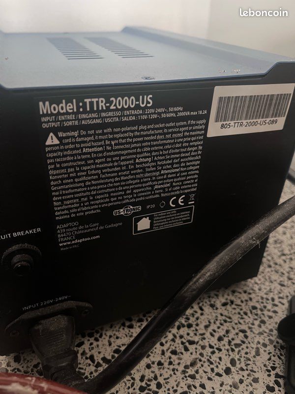 Transformateur US TRONIC 110V-220V réversible (image 2)
