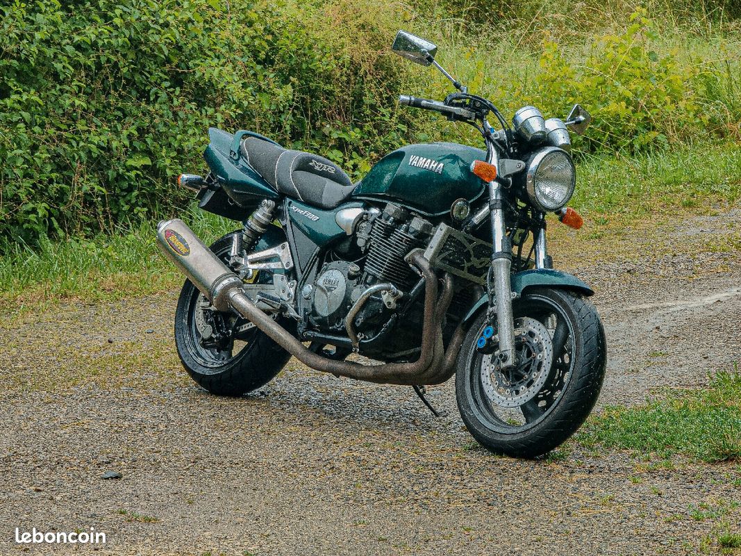 moto xjr 1300 yamaha