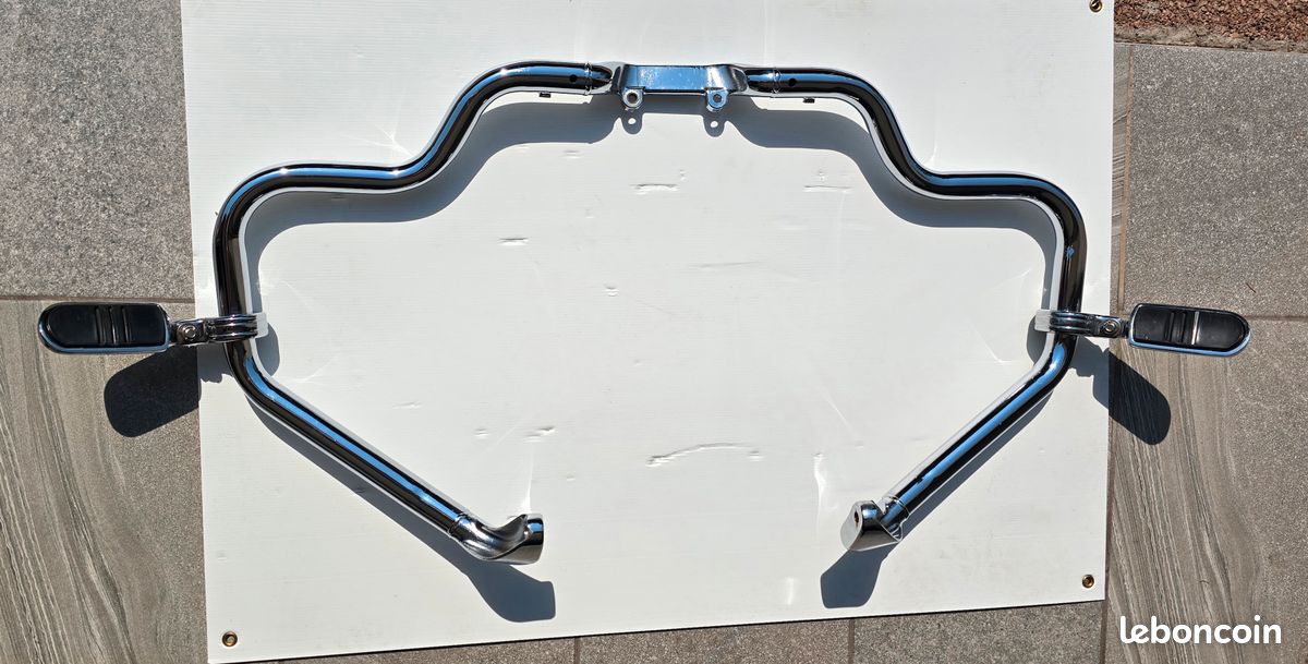 Crash bar pour moto Indian (image 2)