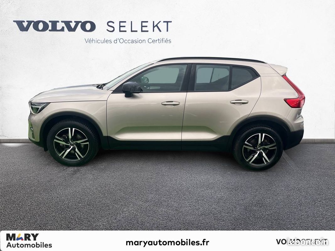 VOLVO XC40 B3 163 ch DCT7 Plus (image 2)
