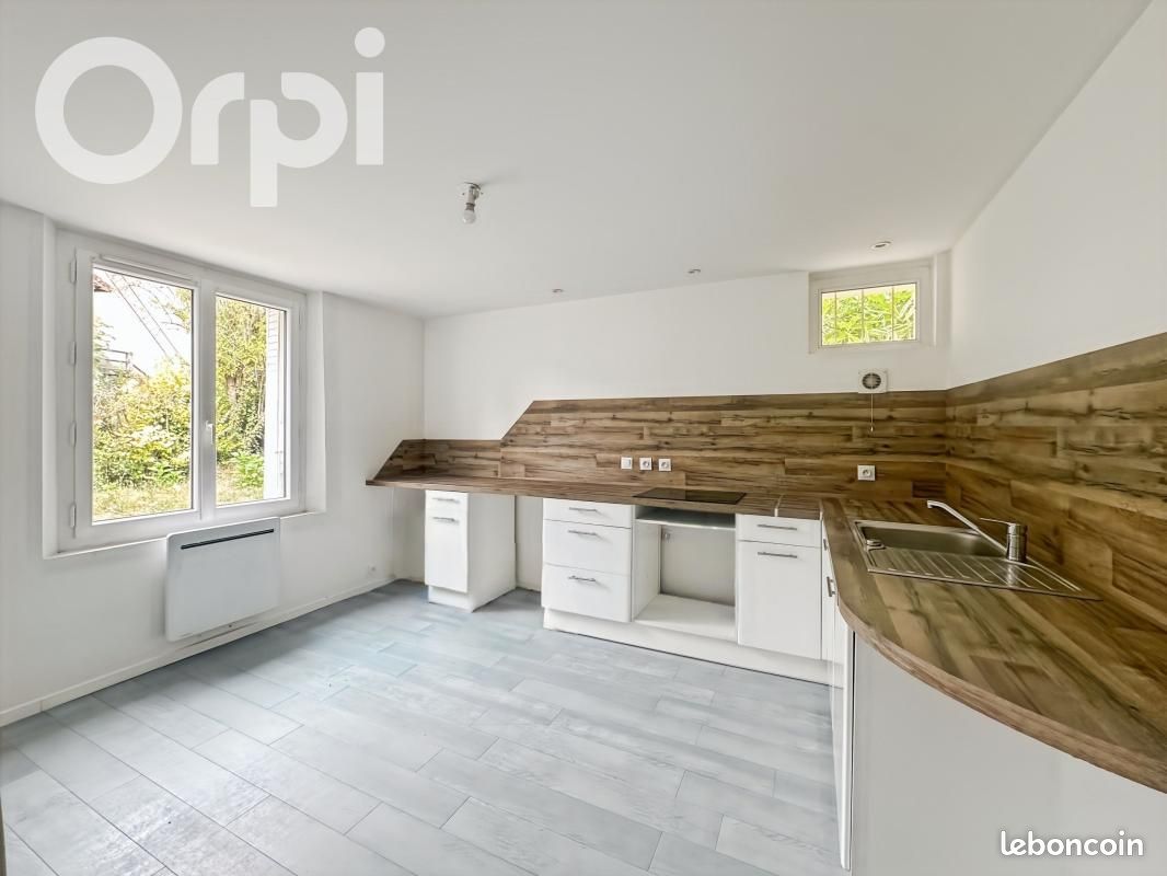 Appartement 2 pièces 53 m² · à Vals-les-Bains · 53 m² · 660 €