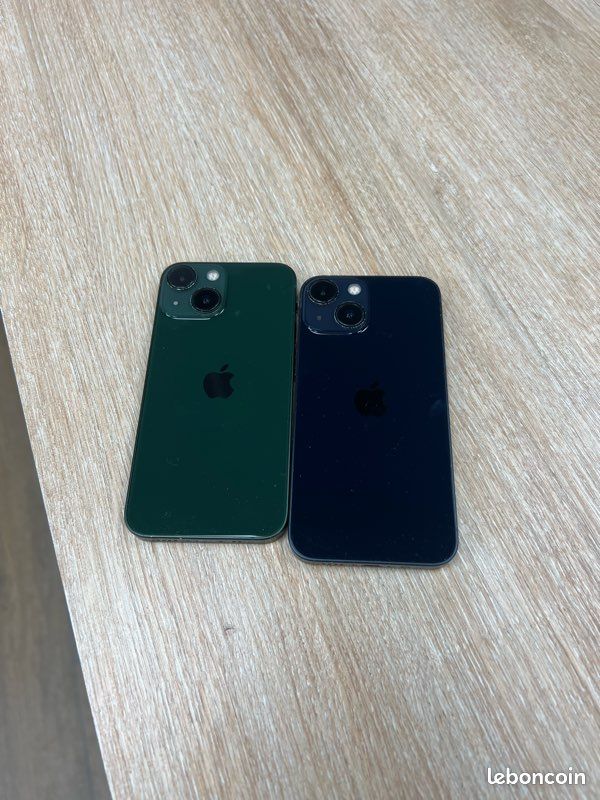 IPhone 13 128Go Débloqué – Bleu, état Occasion Impeccable, Prêt à L'emploi !