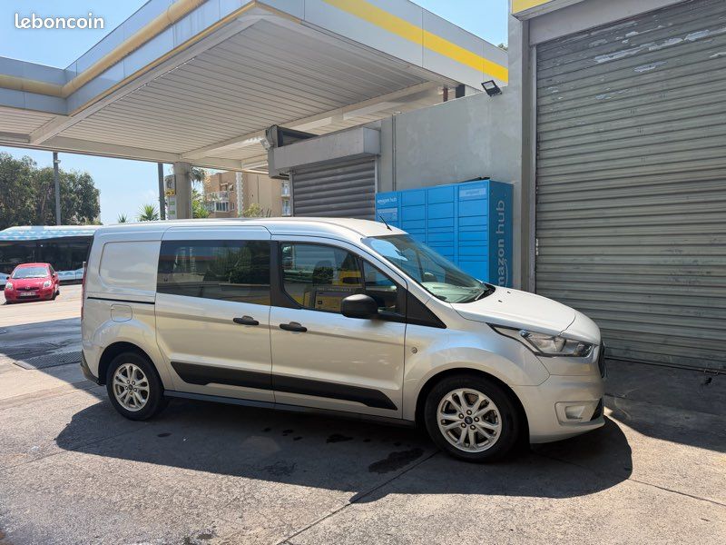 Ford Transit Connect (image 1)