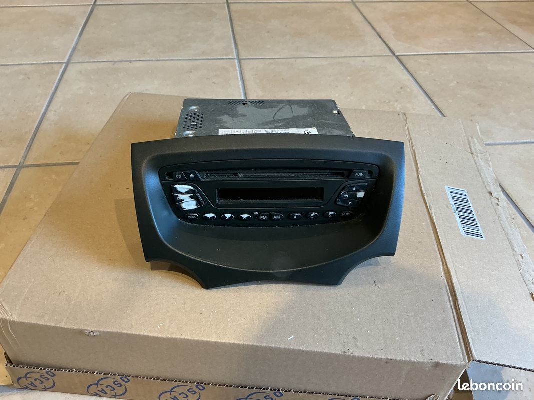 Auto radio Ford Ka 2 (image 1)