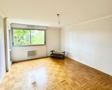 Appartement 294 000 € - 77 m²
