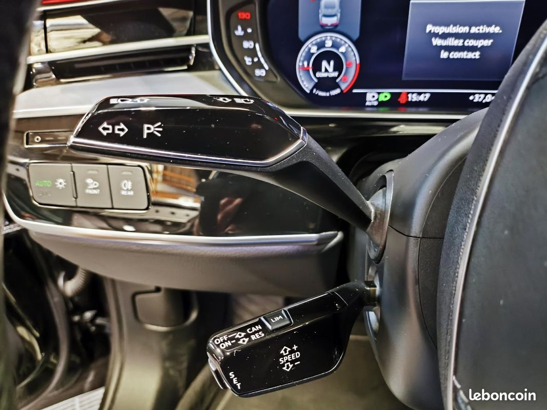 AUDI A8 Quattro 3.0 V6 50 TDI - 286 - BVA Tiptronic 2018 BERLINE Limousine Avus Extended PHASE 1 (image 24)