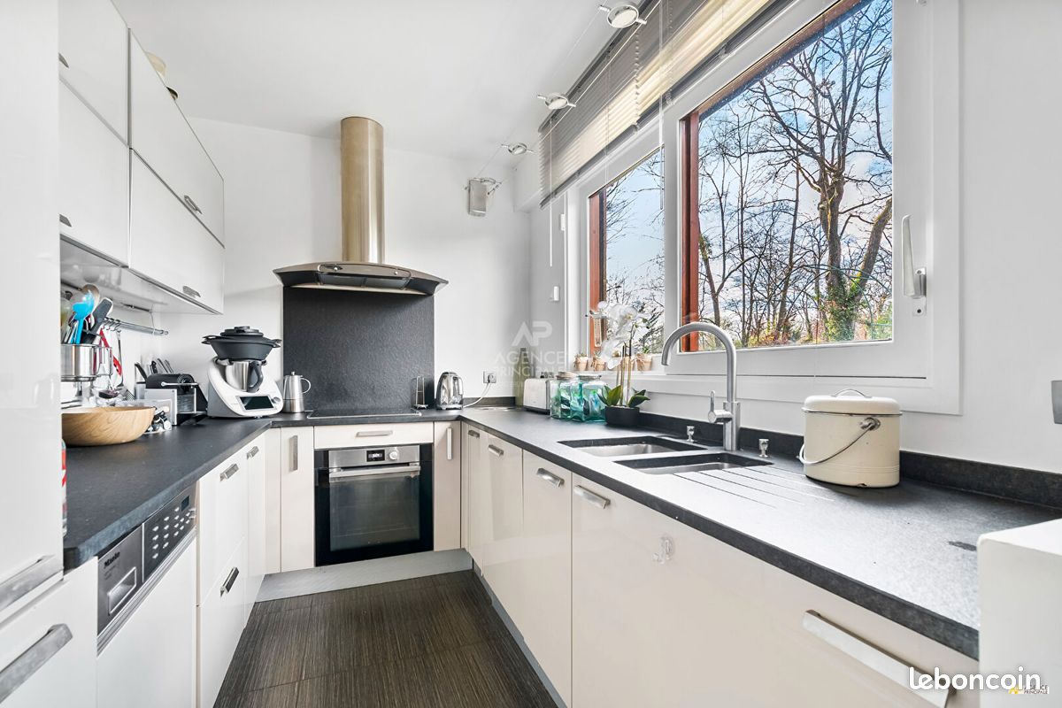 Appartement 5 pièces 108 m² · à Maisons-Laffitte · 108 m² · 749 000 €