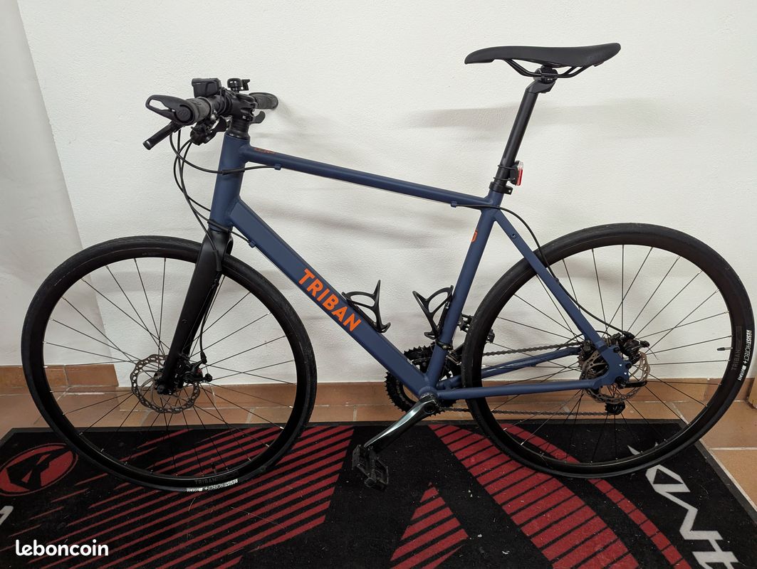 Vélo Route Cyclotourisme RC120 Flat Bar Disque bien équipé Vélos