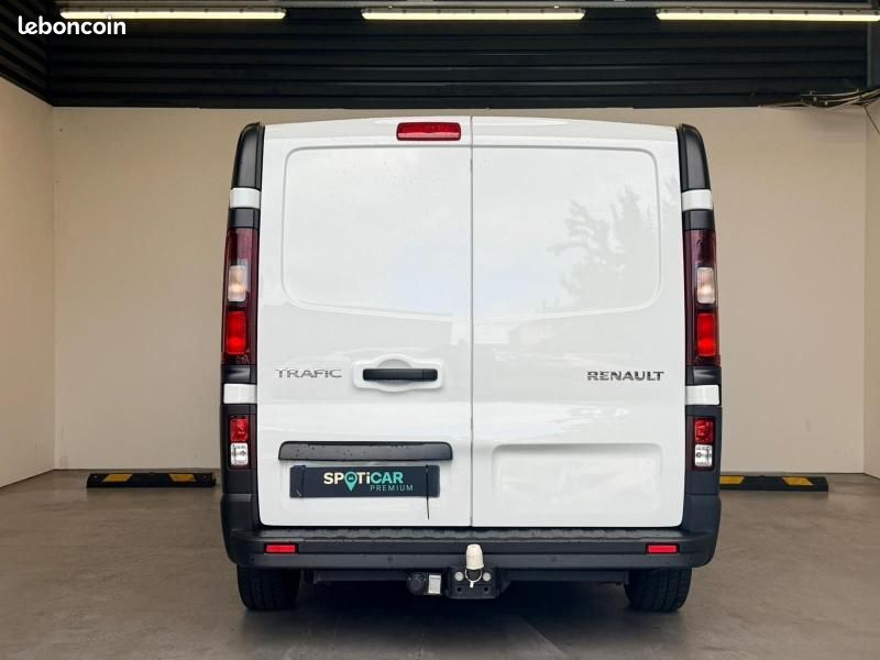 Renault Trafic Fg L1H1 1000 2.0 dCi 120ch Grand Confort E6 (image 8)