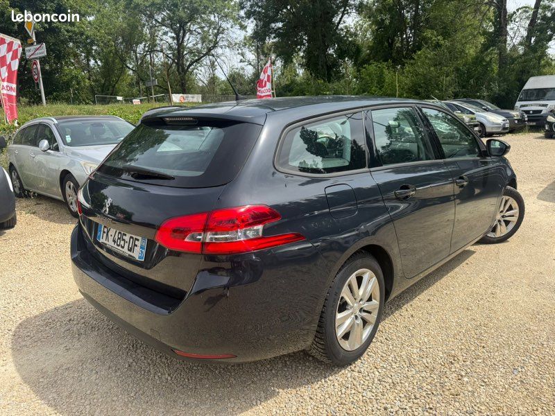 PEUGEOT 308 SW Phase II 1.5 BlueHDi 130 cv (image 2)
