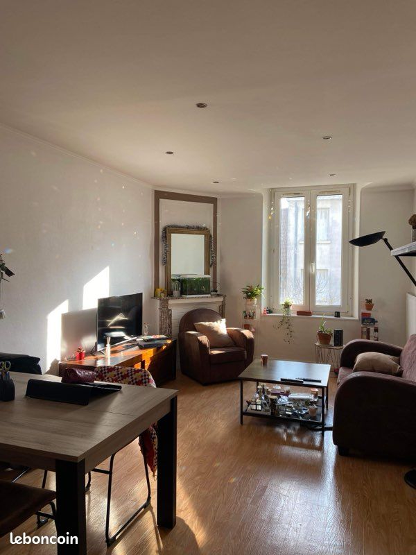 Appartement 3 pièces 65 m² · à Châlons-en-Champagne · 65 m² · 700 €/mois