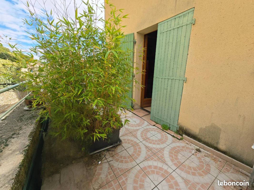 Maison 5 pièces 80 m² · à Saint-Quentin-la-Poterie · 80 m² · 169 500 €