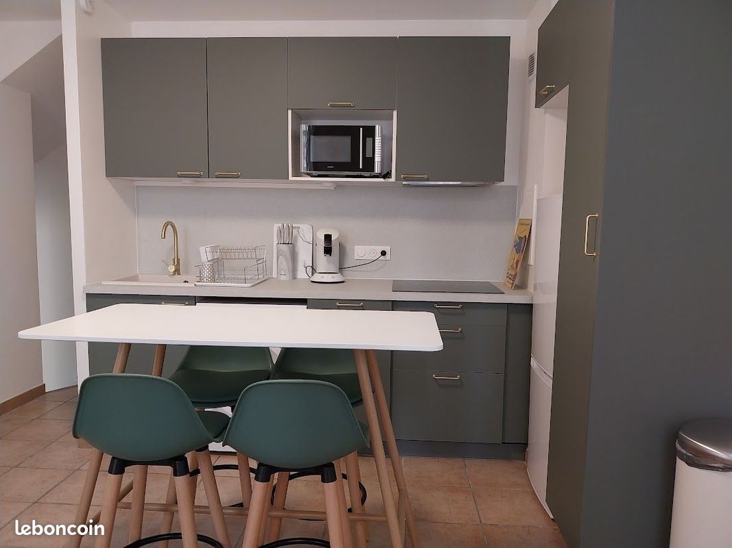 Appartement 3 pièces 45 m² · à Marseille · 45 m² · 1 060 €/mois