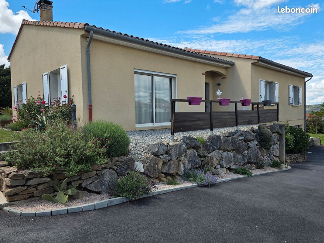 Maison 5 pièces 123 m² · à Aiguefonde · 123 m² · 250 000 €