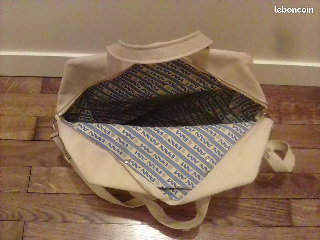 Retour du Sac Retro PAN AM chez Marc Jacobs