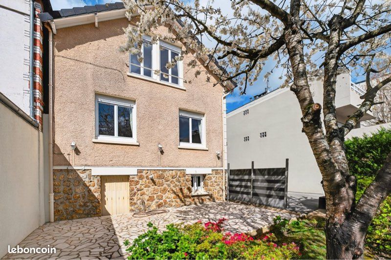 Maison 4 pièces 100 m² · à Clamart · 100 m² · 598 000 €