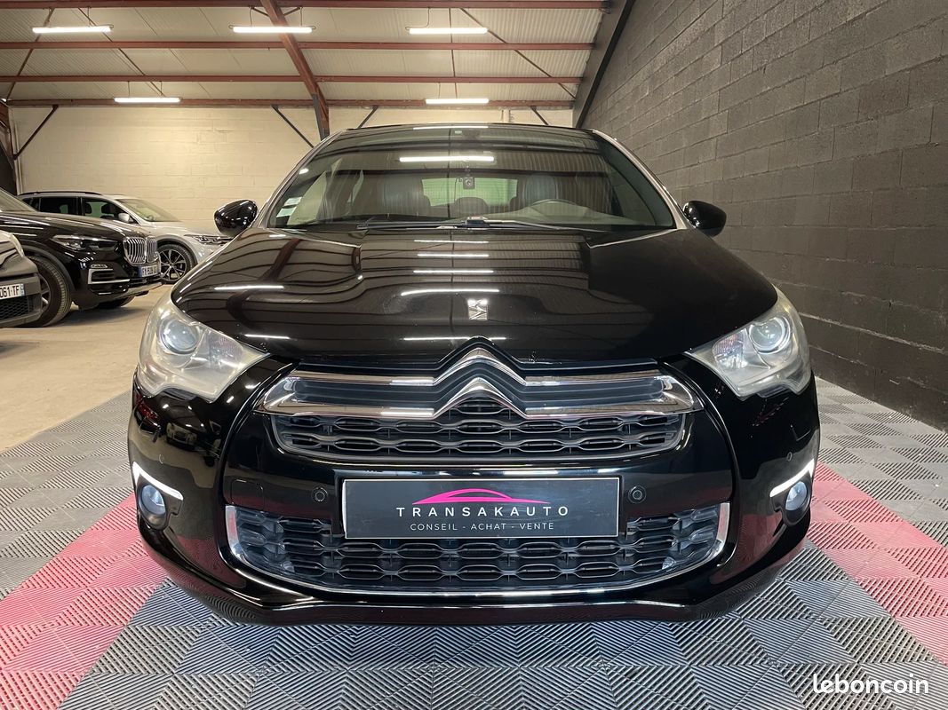 CITROËN DS4 1.6 THP 200 ch SPORT CHIC / SIEGES ELEC. CHAUFFANTS A MEMOIRE / RADARS AV/AR (image 3)