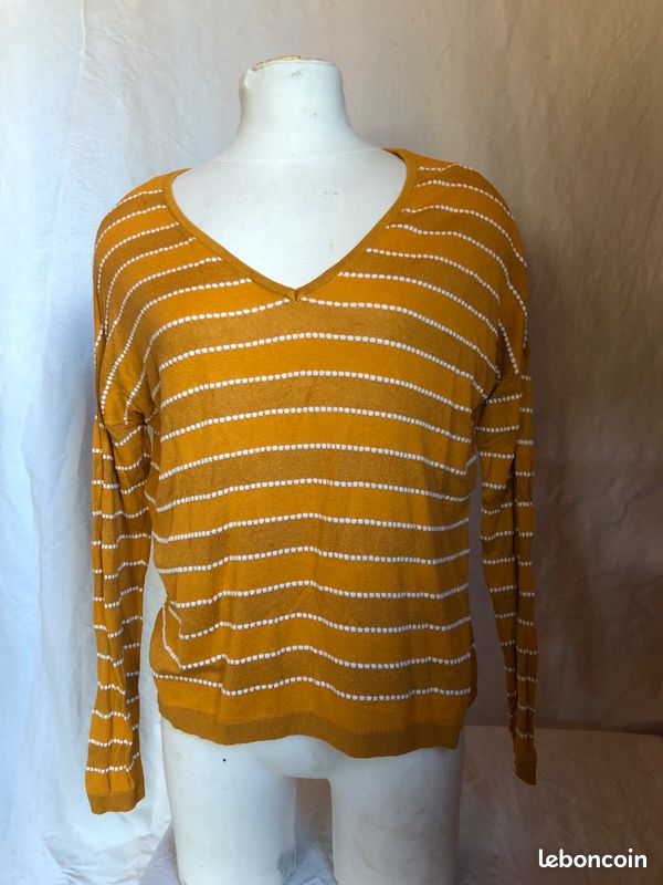 Pull Jaune moutarde à rayures blanche Camaïeu (image 1)