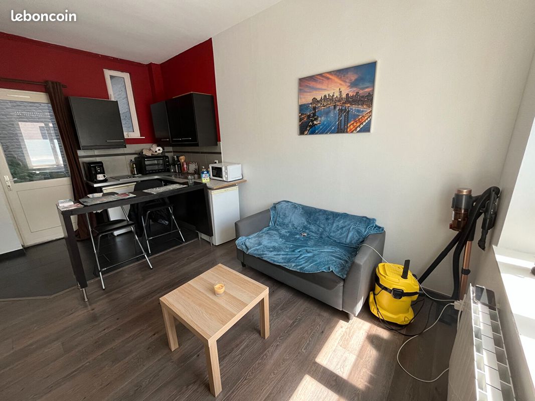 Appartement 3 pièces 46 m² · à Lille · 46 m² · 910 €