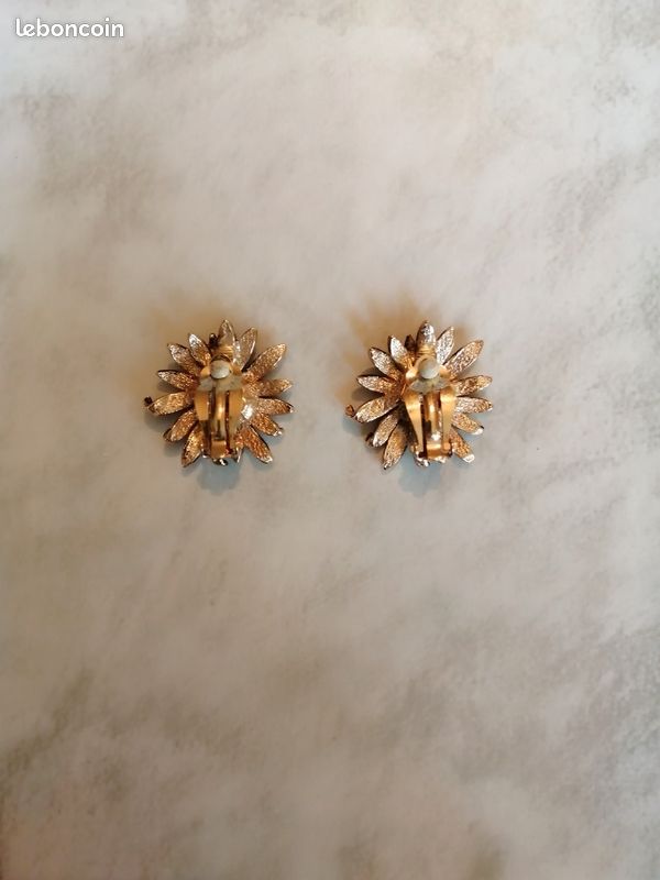 Boucles d oreille fantaisie pour oreilles non percées (image 2)