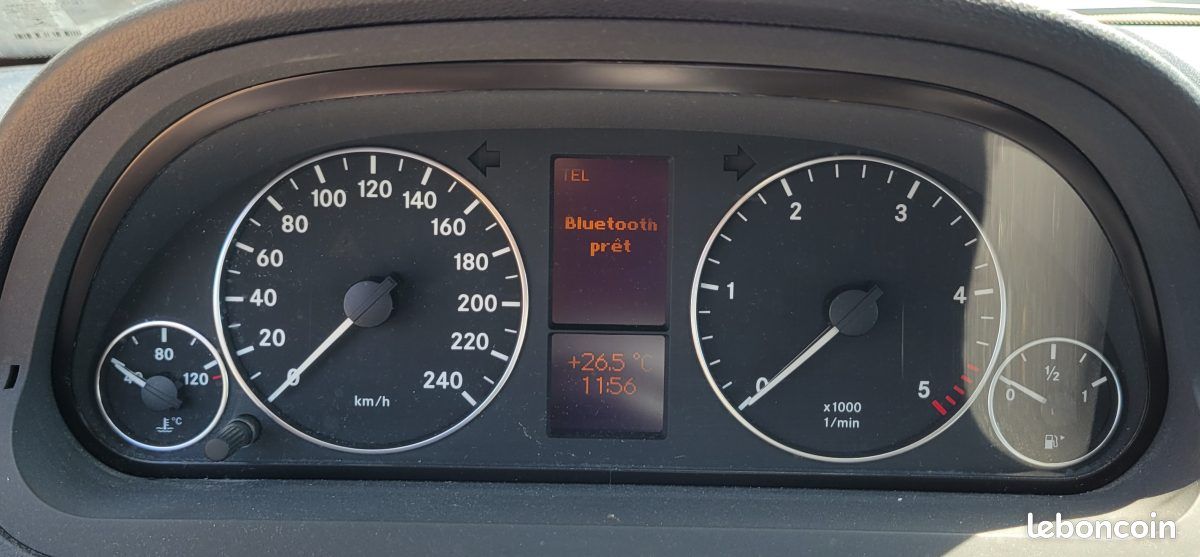 Mercedes benz classe a 180 cdi 2010 (image 14)
