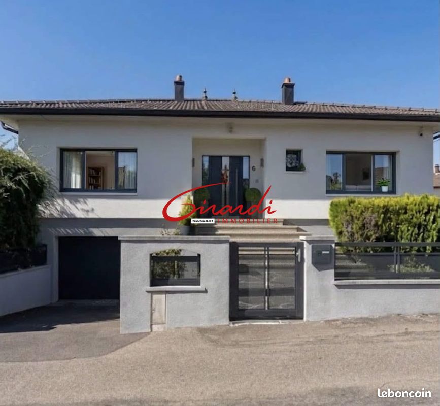 Maison 6 pièces 160 m² · à Mulhouse · 160 m² · 449 000 €
