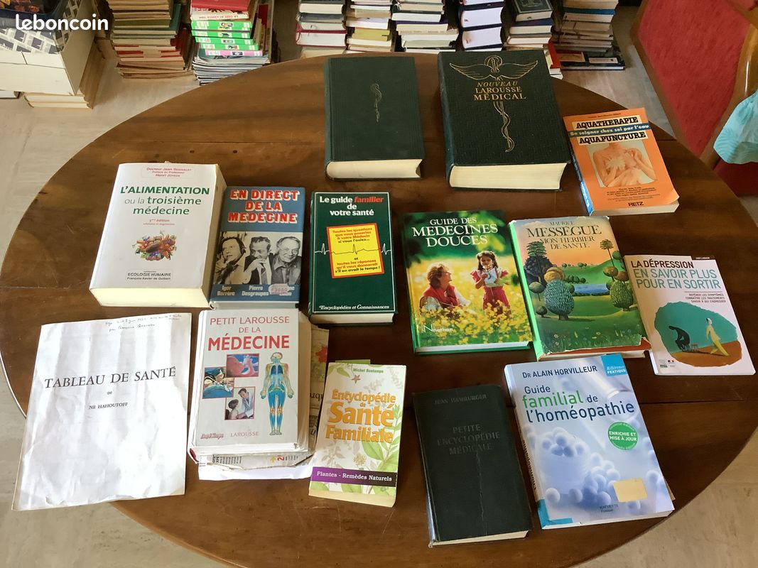 Lot d’environ 80 livres sur la médecine, la médecine douce, les régimes, le bien-être du corps, et sur différents lieux géographiques du monde…etc (image 5)