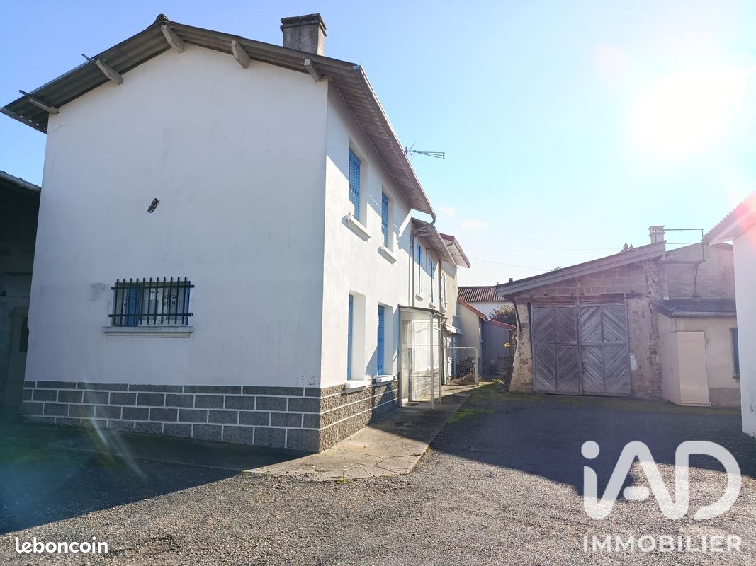 Maison 5 pièces 118 m² · à Lezoux · 118 m² · 145 000 €