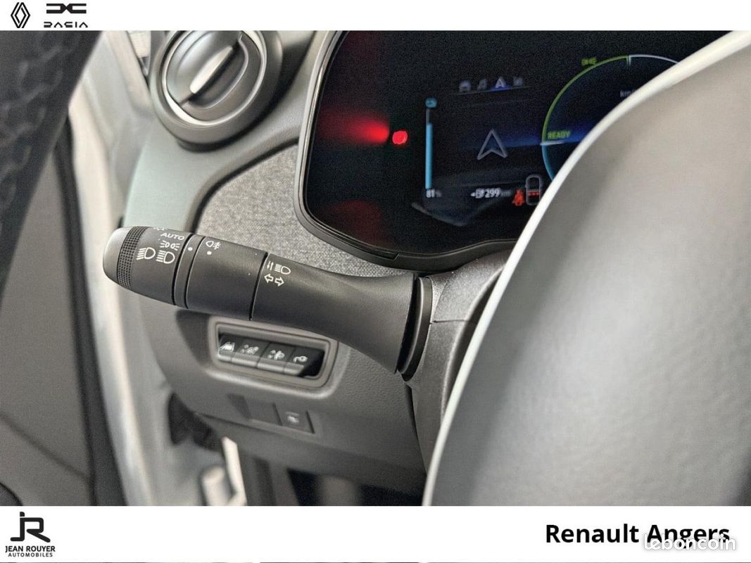 Renault Zoe E-Tech Evolution charge normale R110 Achat Intégral - MY22 (image 23)