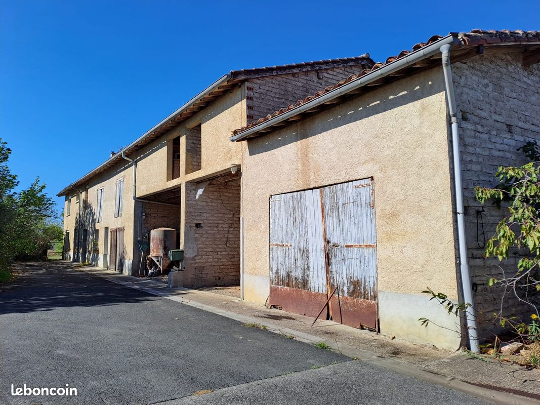 Maison 5 pièces 140 m² · à Saint-Sulpice-la-Pointe · 140 m² · 320 000 €