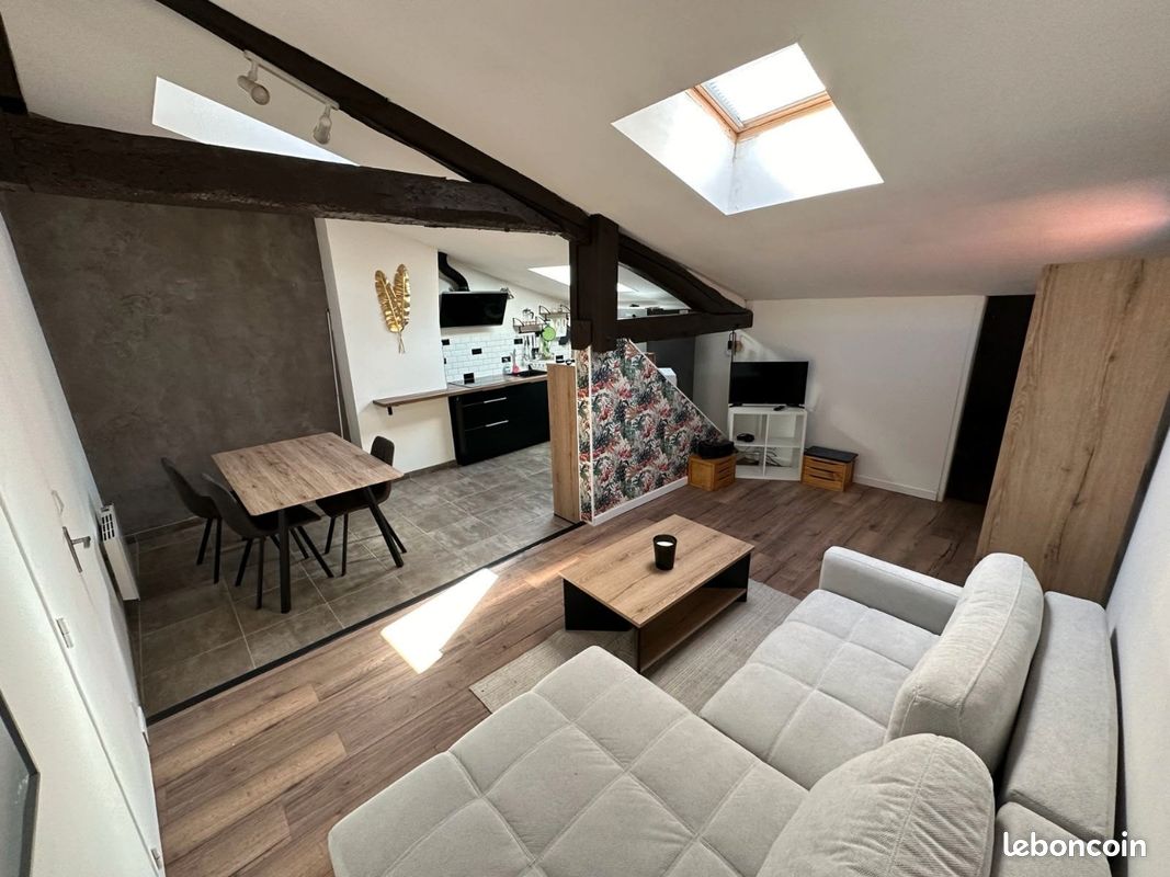 Appartement 1 pièce 70 m² · à Castres · 70 m² · 640 €/mois