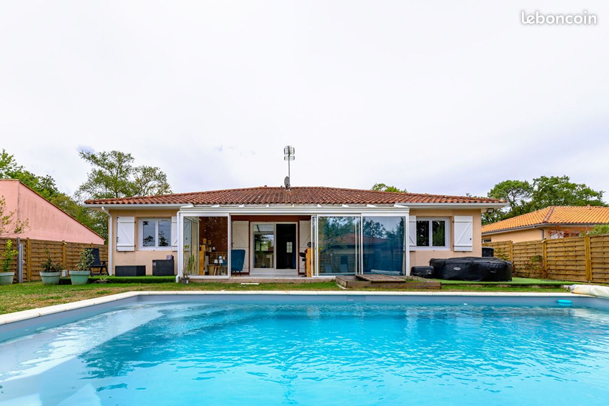 Maison 4 pièces 142 m² · à Léognan · 142 m² · 491 000 €