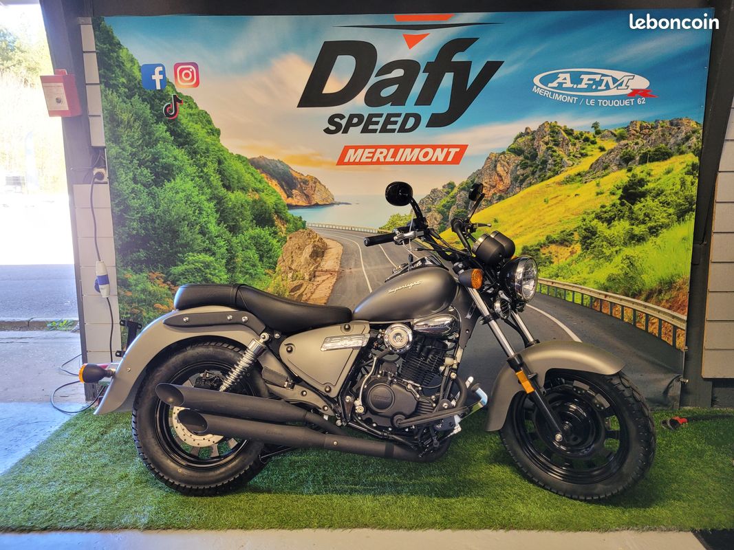 Keeway 125 super light custom (image 5)