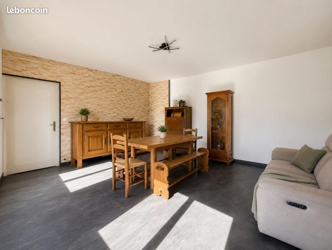 Maison 5 pièces 118 m² · à Genay · 118 m² · 190 000 €